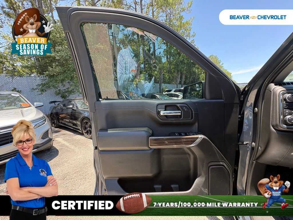 Used 2022 Chevrolet Silverado 1500 RST AWD/4WD image 27