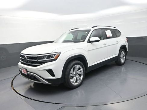 Used 2022 Volkswagen Atlas SE image 3