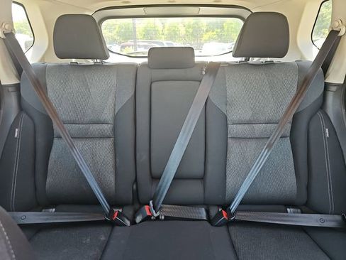 Used 2025 Nissan Rogue SV AWD/4WD image 26