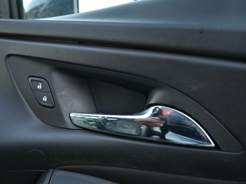 Used 2018 Chevrolet Volt Premier w/ Driver Confidence Package image 55