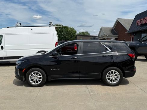 Used 2022 Chevrolet Equinox LT AWD/4WD image 3