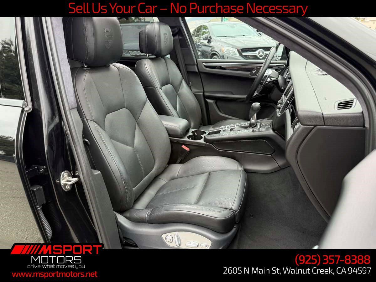 Used 2015 Porsche Macan Turbo AWD/4WD image 21