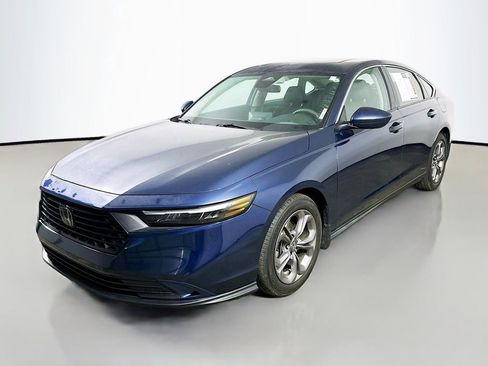 Used 2024 Honda Accord EX image 3