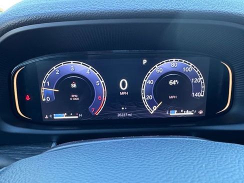 Used 2024 Jeep Wagoneer Series II w/ Flexible Seating Group image 11