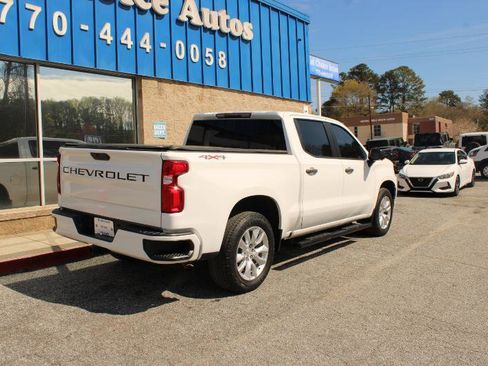 Used 2021 Chevrolet Silverado 1500 Custom w/ LPO, Dark Essentials Package image 4