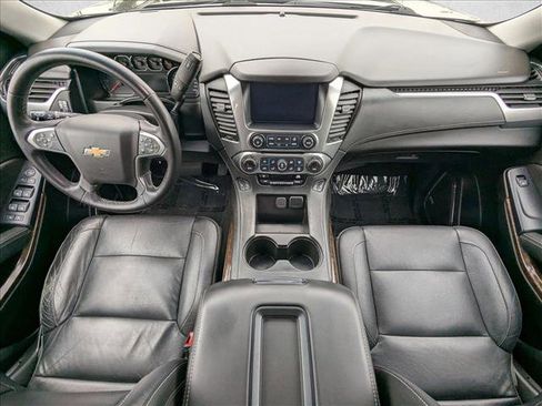 Used 2019 Chevrolet Tahoe LT image 18