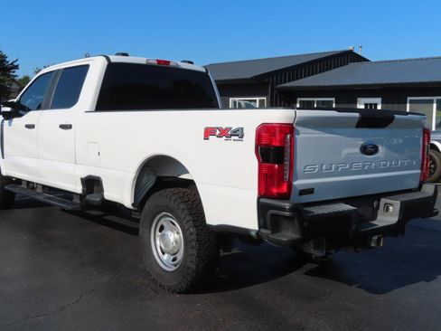 Used 2023 Ford F250 XL w/ 360-Degree Camera Package AWD/4WD image 17