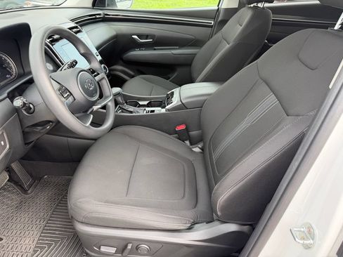 Used 2023 Hyundai Tucson SEL AWD/4WD image 3