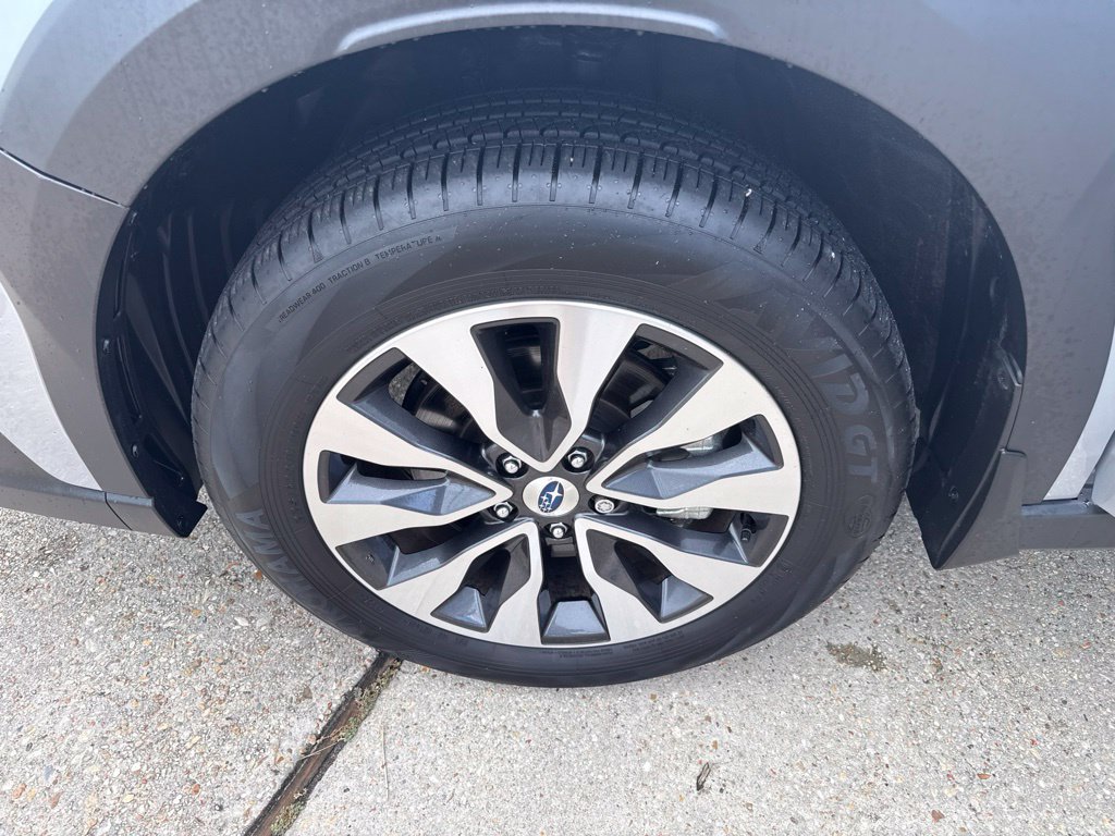 Certified 2025 Subaru Outback Limited AWD/4WD image 29