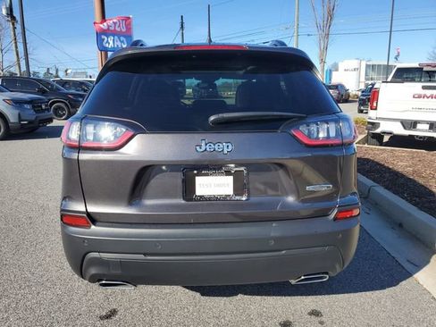 Used 2022 Jeep Cherokee Latitude Lux w/ Sun & Sound Group image 5