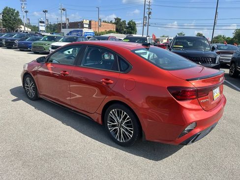 Certified 2023 Kia Forte GT-Line w/ GT-Line Technology Package FWD image 4