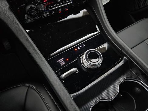 New 2025 Jeep Grand Cherokee Limited image 24