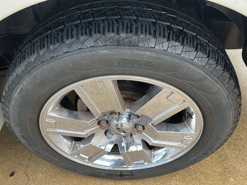 Used 2008 Ford Expedition Limited RWD image 10