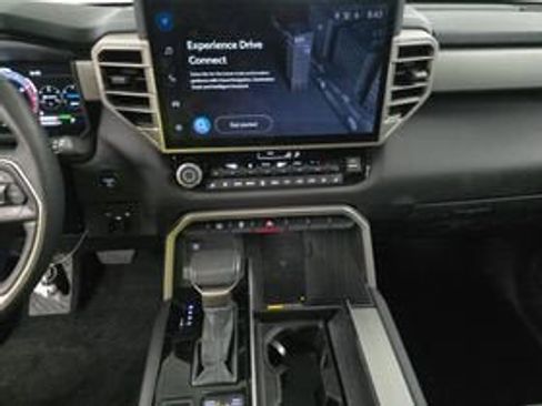 Used 2025 Toyota Sequoia Limited AWD/4WD image 11