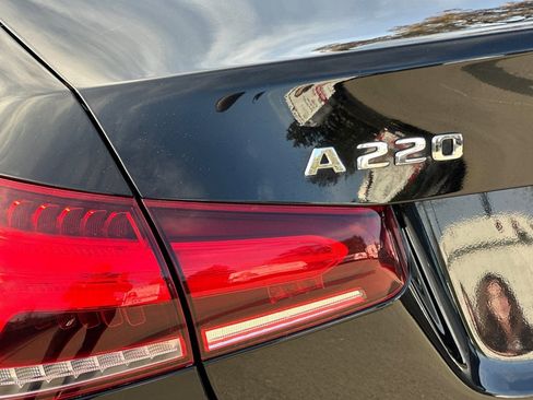 Used 2019 Mercedes-Benz A 220 image 12