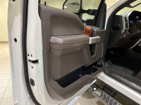 Used 2020 Ford F250 King Ranch w/ FX4 Off-Road Package AWD/4WD image 21
