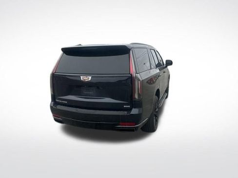 Certified 2023 Cadillac Escalade Sport Platinum image 8
