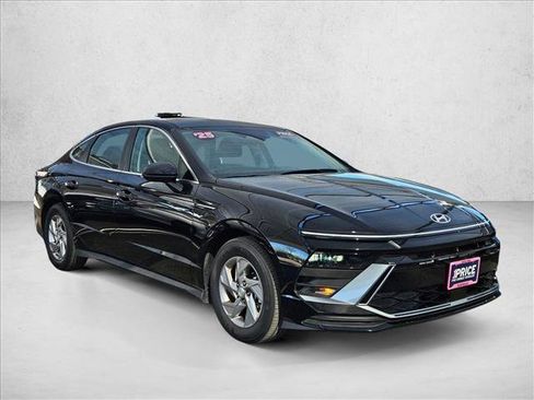 New 2026 Hyundai Sonata SE image 3