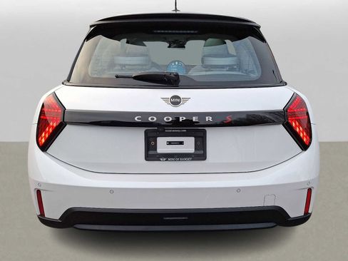 Certified 2025 MINI Cooper S image 5