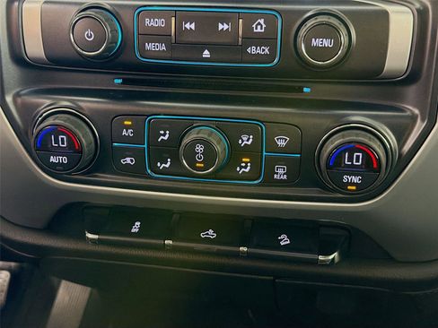 Used 2017 GMC Sierra 1500 SLE w/ SLE Value Package image 16