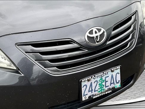 Used 2009 Toyota Camry LE FWD image 31
