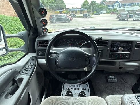 Used 1999 Ford F350 4x4 Crew Cab DRW Super Duty image 32