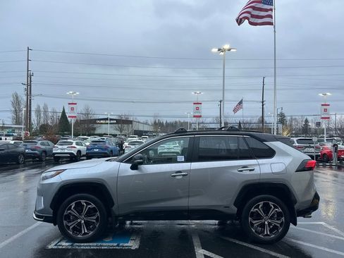 Certified 2025 Toyota RAV4 XSE image 6