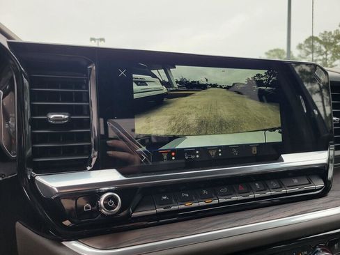 New 2026 GMC Sierra 1500 SLT w/ SLT Premium Plus Package image 19