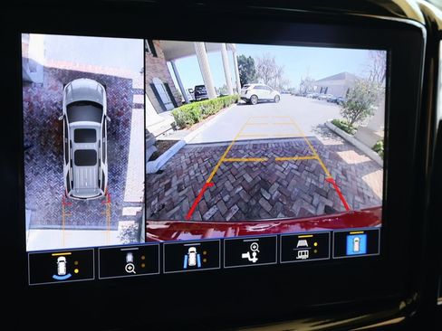 Used 2023 Chevrolet Traverse Premier w/ LPO, Floor Liner Package image 27