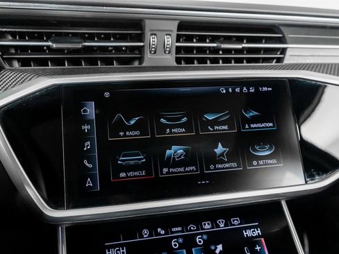 Used 2023 Audi S6 Prestige w/ Prestige Package image 37