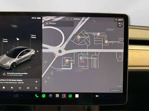 Used 2023 Tesla Model 3 Standard Range RWD image 29