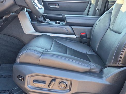 Used 2026 Toyota Tundra Platinum w/ TRD Off-Road Package AWD/4WD image 18