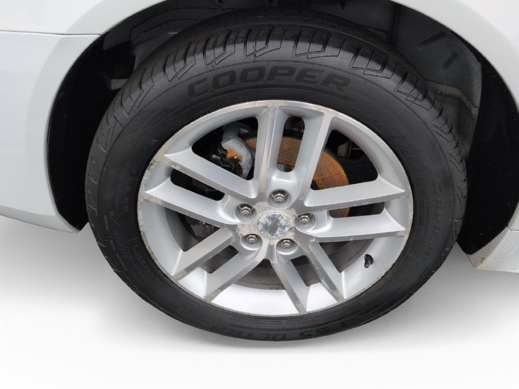 Used 2012 Chevrolet Impala LTZ FWD image 28