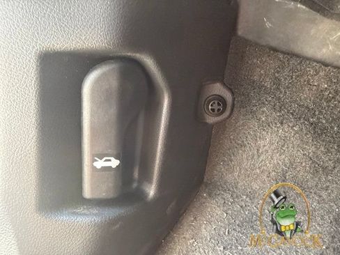 Used 2023 Nissan Rogue SV w/ SV Premium B Package FWD image 26