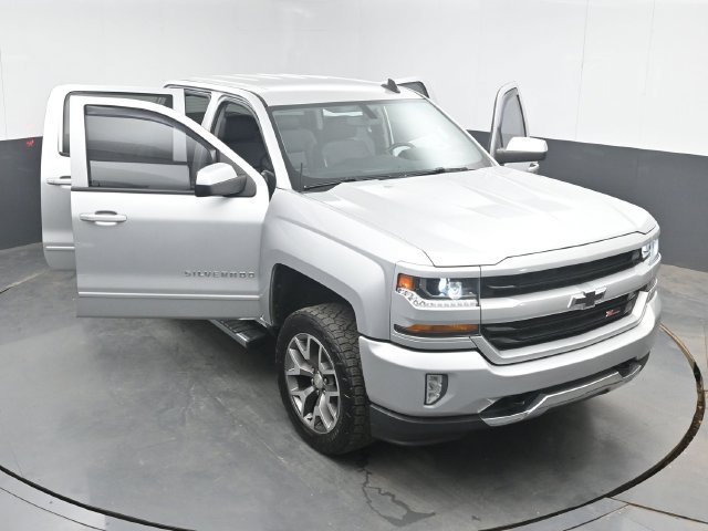 Used 2018 Chevrolet Silverado 1500 LT w/ All Star Edition AWD/4WD image 48