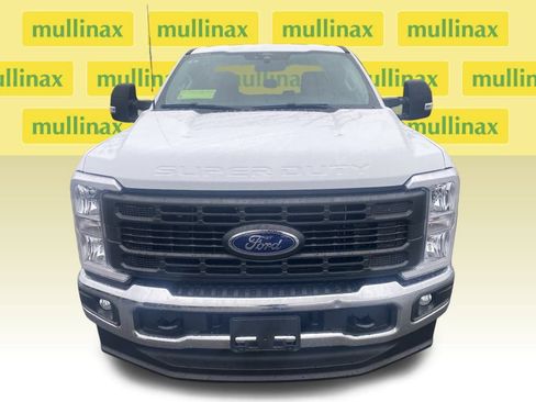 New 2026 Ford F350 XL w/ XL Chrome Package image 10