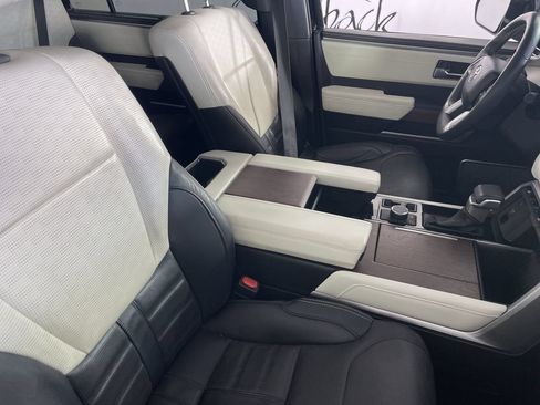 Used 2023 Toyota Sequoia Capstone AWD/4WD image 26