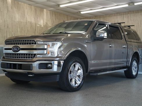 Used 2018 Ford F150 Lariat w/ Equipment Group 502A Luxury AWD/4WD image 4