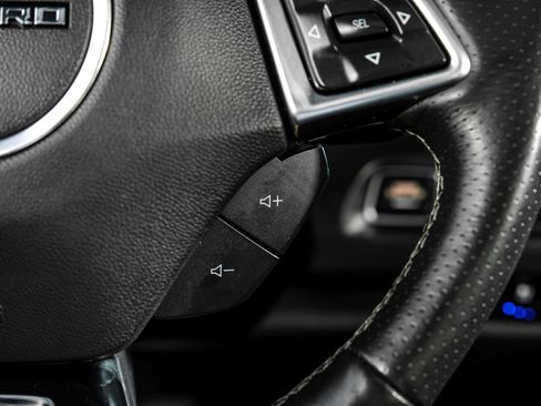 Used 2019 Chevrolet Camaro SS RWD image 17