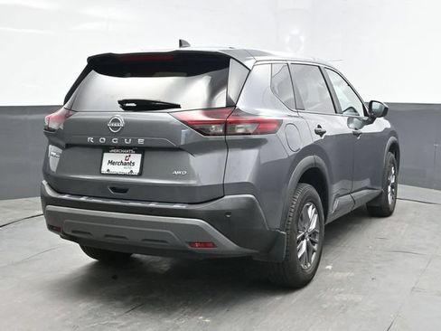 Used 2023 Nissan Rogue S AWD/4WD image 6
