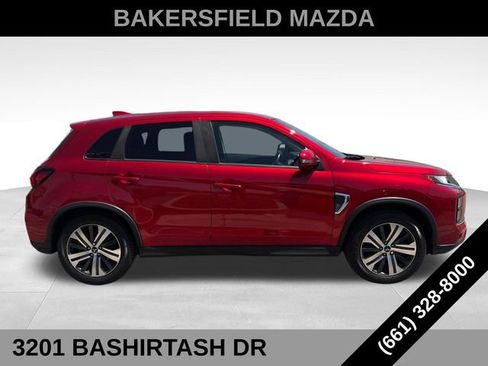 Used 2020 Mitsubishi Outlander Sport SE AWD/4WD image 6
