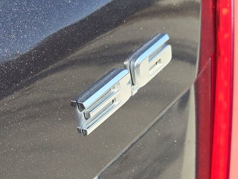 Used 2017 Cadillac XT5 Premium Luxury image 14