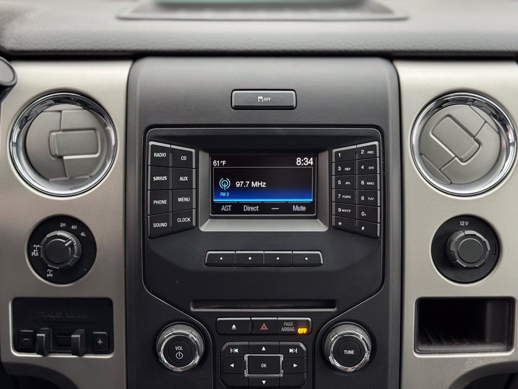 Used 2014 Ford F150 XLT w/ Equipment Group 302A Luxury AWD/4WD image 3