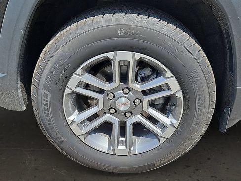 Used 2025 GMC Terrain Elevation FWD image 9