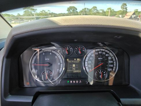 Used 2010 Dodge Ram 1500 Truck SLT RWD image 14