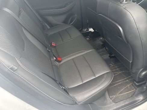 Certified 2022 Buick Encore GX Essence w/ Experience Buick Package image 39