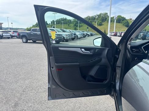 Used 2023 Ford Escape SE w/ PHEV Premium Package FWD image 27