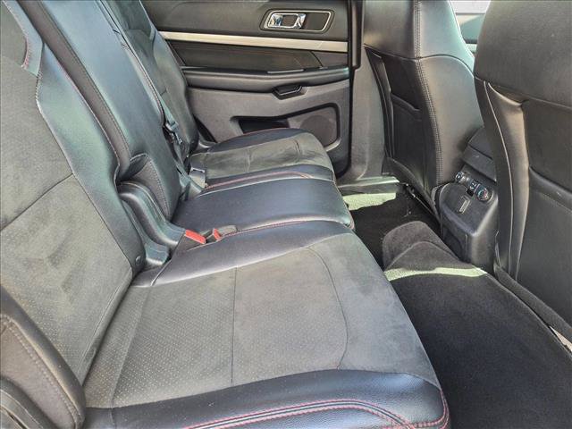 Used 2019 Ford Explorer XLT w/ Equipment Group 202A FWD image 20