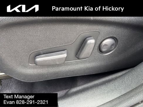 Used 2020 Kia Sorento S image 21