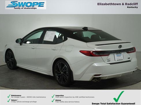 Used 2025 Toyota Camry XSE image 5